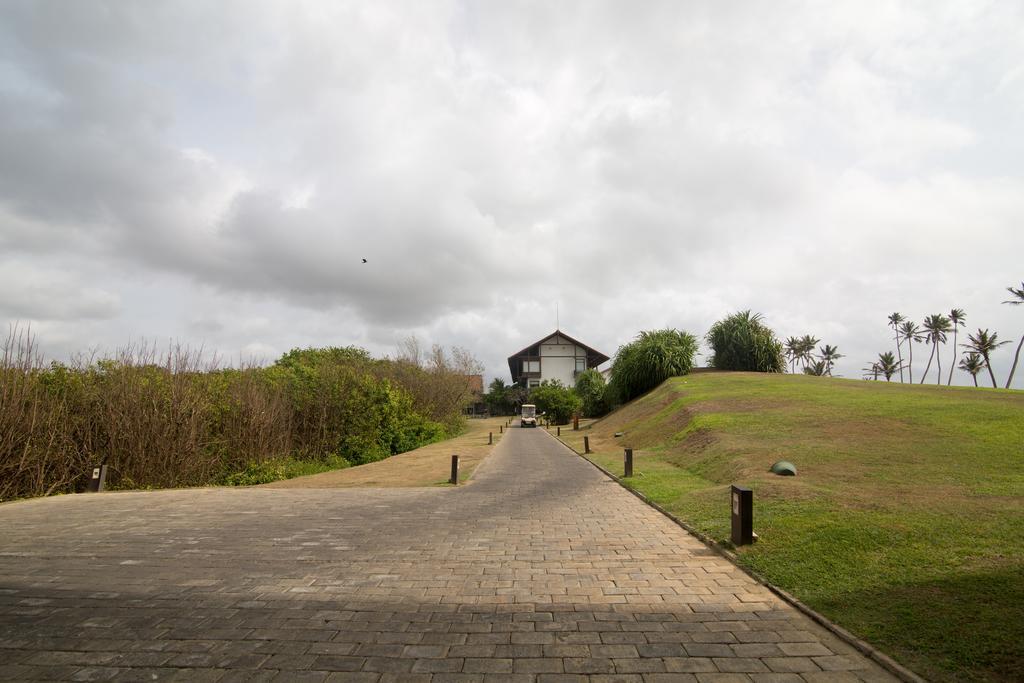 Anantaya Resort y Spa Chilaw Exterior foto